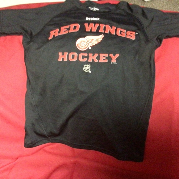 NHL DETROIT RED WINGS tshirt - Picture 1 of 2